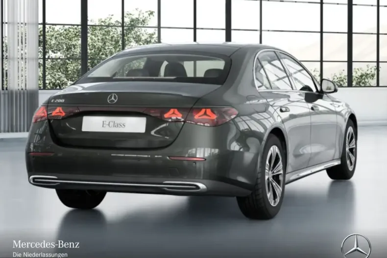 Mercedes-Benz E 200 (Clasa E) din 2025 cu 18.029 km - oferta MER229294 - foto 5