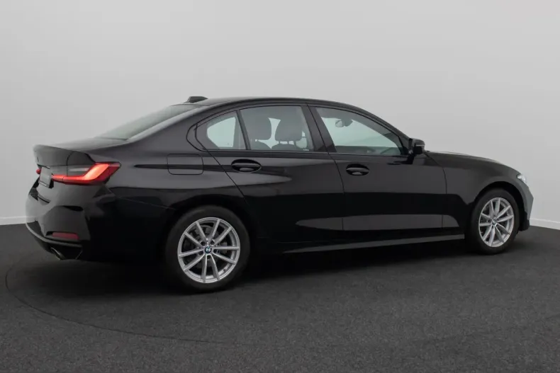 BMW 318 din 2024 cu 51.793 km - oferta BMW229295 - foto 6