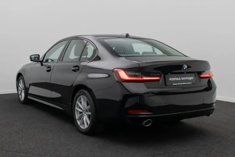 BMW 318 din 2024 cu 51.793 km - oferta BMW229295 - foto 9