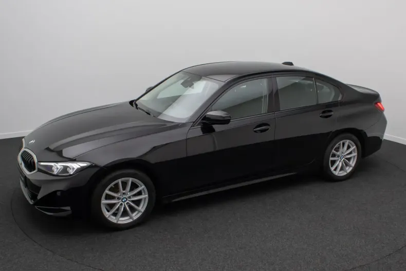 BMW 318 din 2024 cu 51.793 km - oferta BMW229295 - foto 12