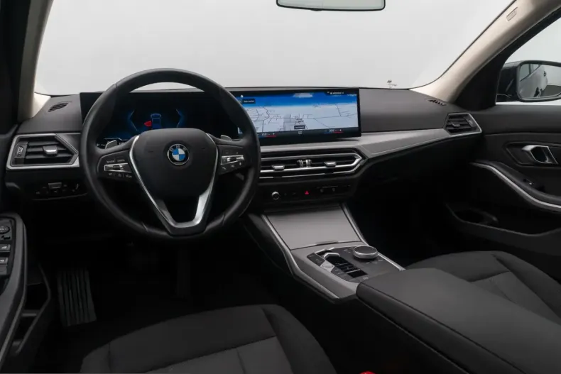 BMW 318 din 2024 cu 51.793 km - oferta BMW229295 - foto 37
