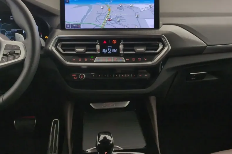 BMW X4 (Seria X) din 2024 cu 26.985 km - oferta BMW229298 - foto 6