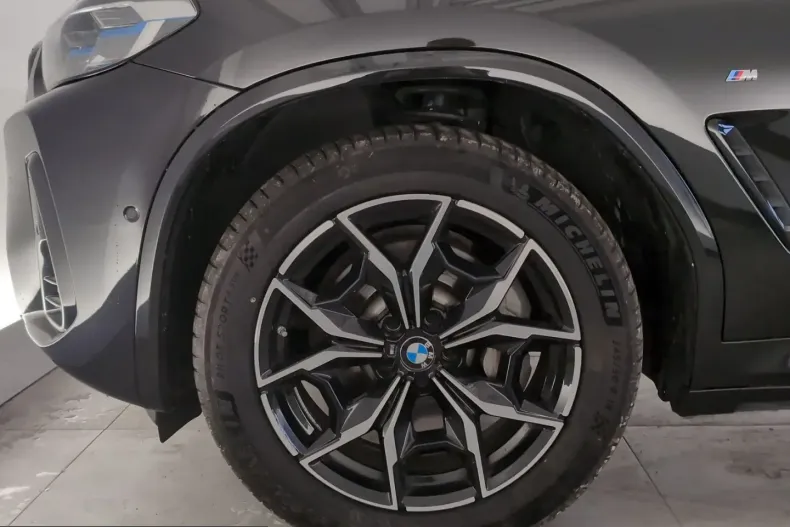BMW X4 (Seria X) din 2024 cu 26.985 km - oferta BMW229298 - foto 10
