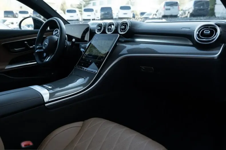 Mercedes-Benz CLE 53 AMG (Clasa CLE) din 2025 cu 9.979 km - oferta MER229302 - foto 2
