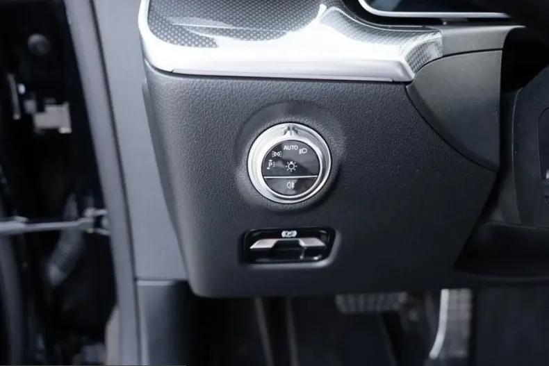 Mercedes-Benz CLE 53 AMG (Clasa CLE) din 2025 cu 9.979 km - oferta MER229302 - foto 18