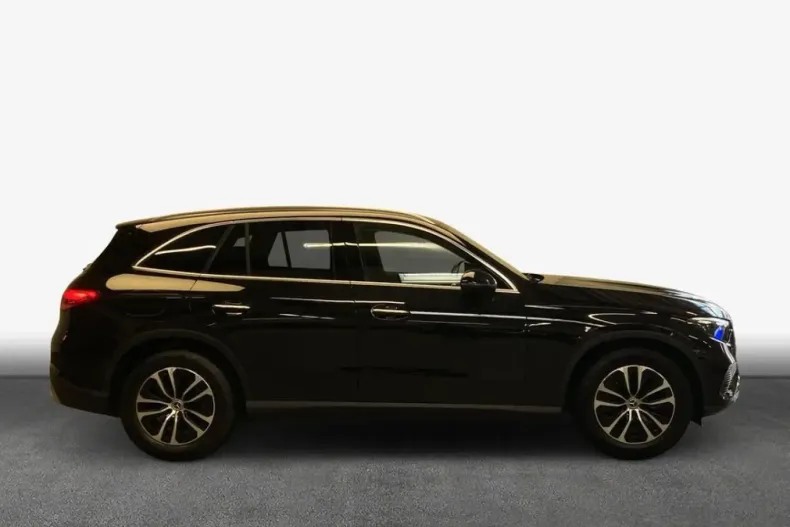 Mercedes-Benz GLC 220 (Clasa GLC) din 2025 cu 19.014 km - oferta MER229308 - foto 4