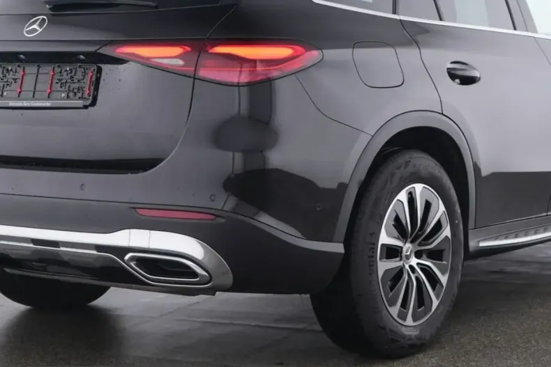 Mercedes-Benz GLC 200 (Clasa GLC) din 2025 cu 16.200 km - oferta MER229311 - foto 5