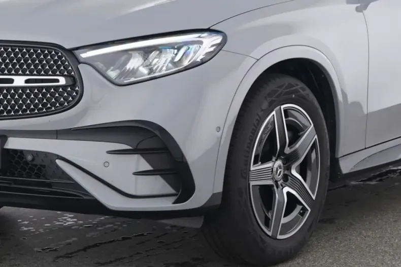 Mercedes-Benz GLC 200 (Clasa GLC) din 2025 cu 13.400 km - oferta MER229312 - foto 2