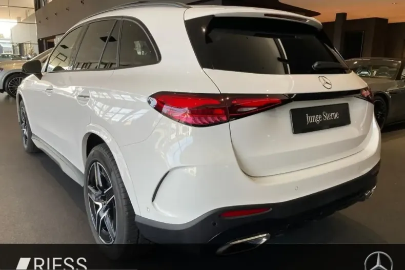 Mercedes-Benz GLC 220 (Clasa GLC) din 2025 cu 9.950 km - oferta MER229315 - foto 5
