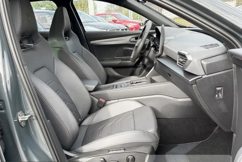 Cupra Formentor din 2025 cu 1.542 km - oferta CUP229321 - foto 4