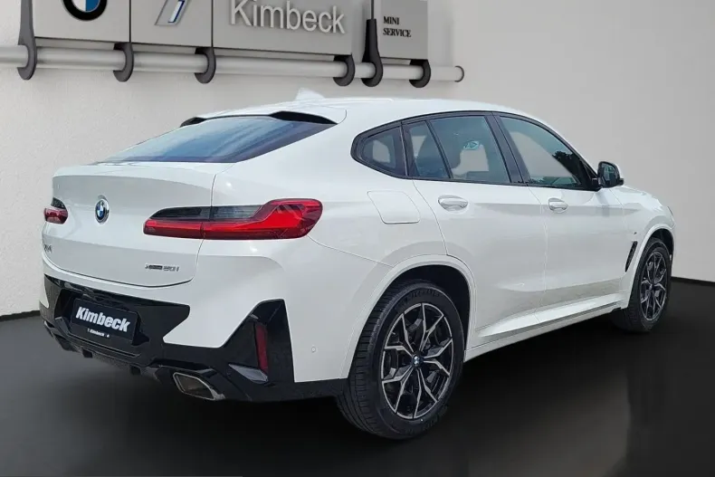 BMW X4 (Seria X) din 2025 cu 15.846 km - oferta BMW229322 - foto 2