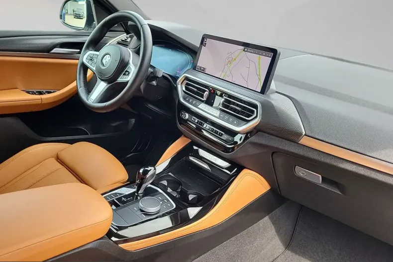 BMW X4 (Seria X) din 2025 cu 15.846 km - oferta BMW229322 - foto 5