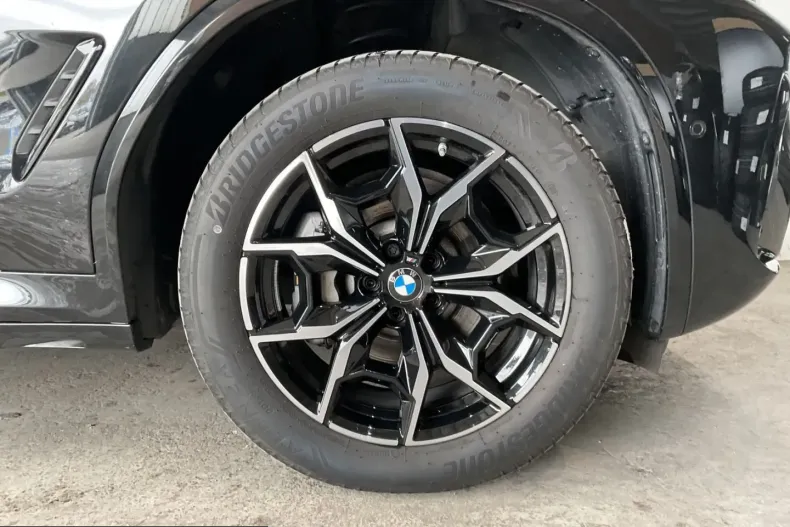 BMW X4 (Seria X) din 2025 cu 18.350 km - oferta BMW229323 - foto 12