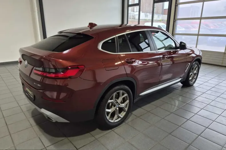 BMW X4 (Seria X) din 2022 cu 33.061 km - oferta BMW229324 - foto 4