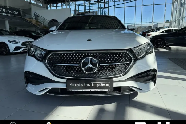 Mercedes-Benz E 220 (Clasa E) din 2024 cu 22.000 km - oferta MER229329 - foto 2