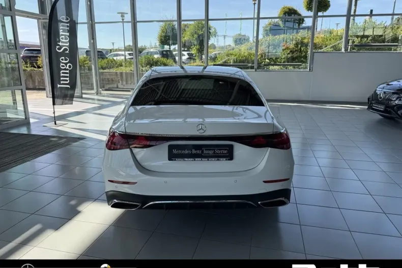 Mercedes-Benz E 220 (Clasa E) din 2024 cu 22.000 km - oferta MER229329 - foto 4