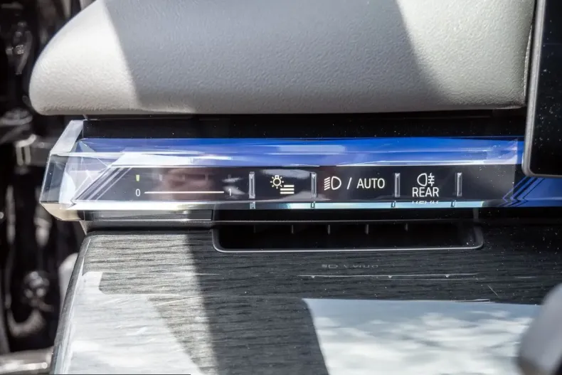 BMW 520 (Seria 5) din 2025 cu 21.407 km - oferta BMW229334 - foto 19