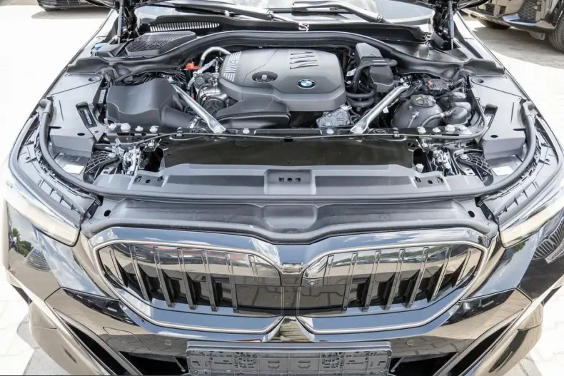 BMW 520 (Seria 5) din 2025 cu 21.407 km - oferta BMW229334 - foto 25