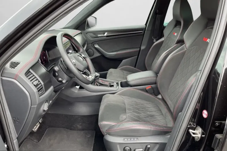 Skoda Kodiaq din 2024 cu 23.617 km - oferta SKO229335 - foto 12