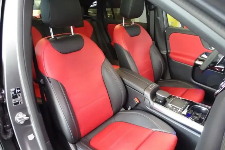 Mercedes-Benz GLA 45 AMG (Clasa GLA) din 2023 cu 37.202 km - oferta MER229336 - foto 13