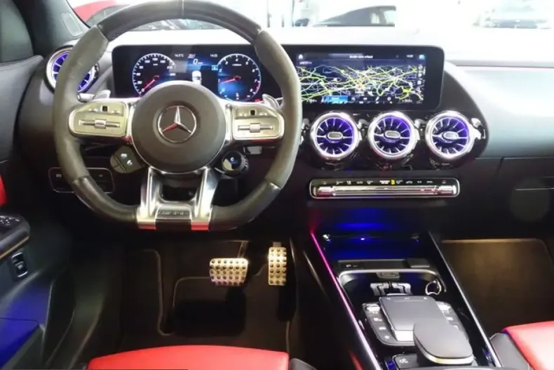 Mercedes-Benz GLA 45 AMG (Clasa GLA) din 2023 cu 37.202 km - oferta MER229336 - foto 17