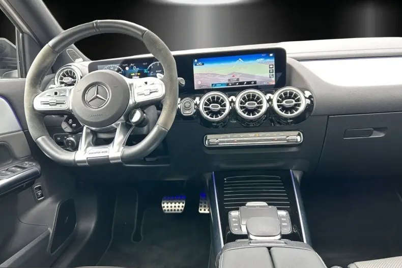 Mercedes-Benz GLA 45 AMG (Clasa GLA) din 2021 cu 28.172 km - oferta MER229339 - foto 9