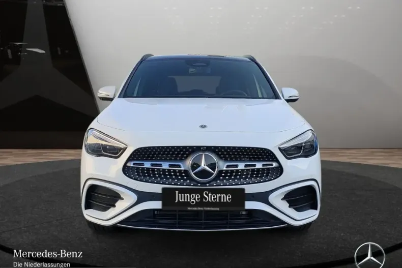 Mercedes-Benz GLA 220 (Clasa GLA) din 2025 cu 5.732 km - oferta MER229342 - foto 3