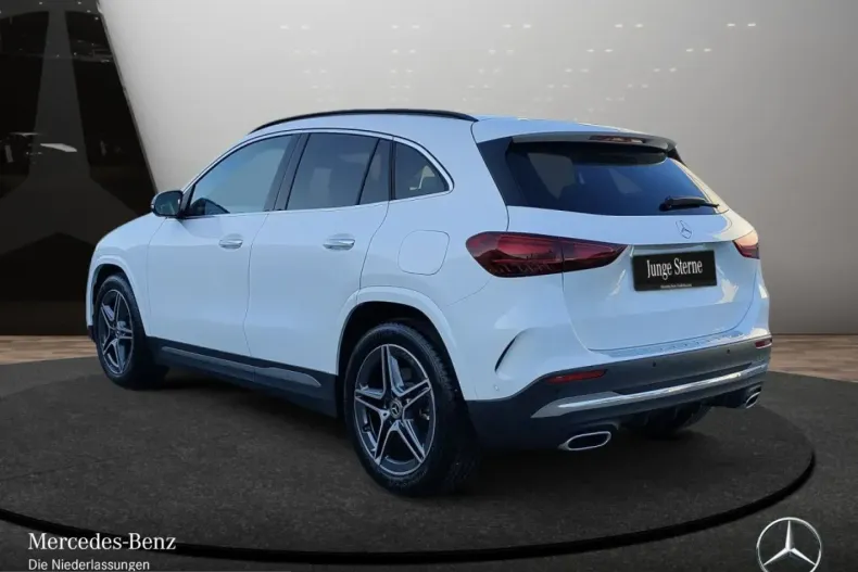 Mercedes-Benz GLA 220 (Clasa GLA) din 2025 cu 5.732 km - oferta MER229342 - foto 7