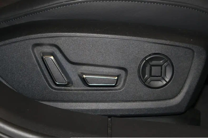 Audi RS6 din 2023 cu 61.700 km - oferta AUD229343 - foto 23