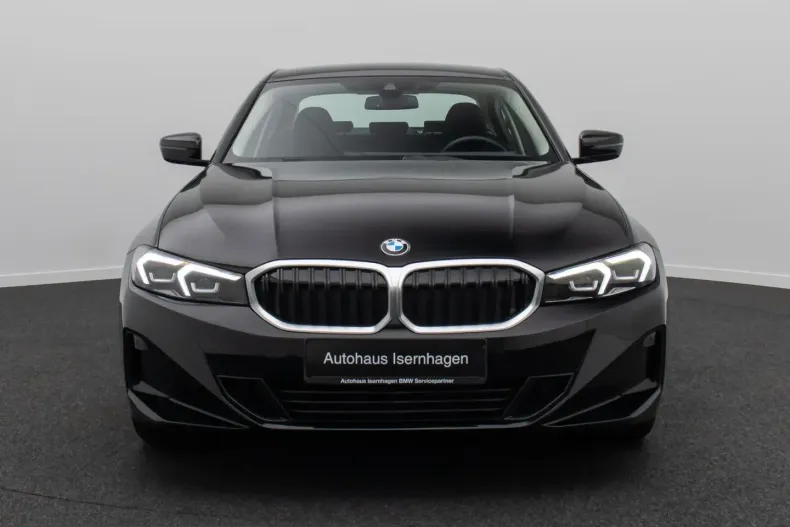 BMW 318 din 2024 cu 46.059 km - oferta BMW229345 - foto 2