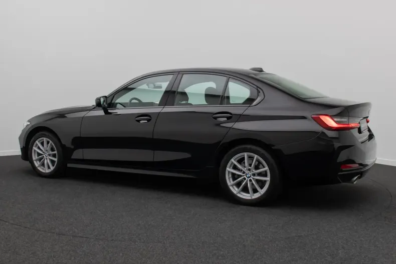 BMW 318 din 2024 cu 46.059 km - oferta BMW229345 - foto 10