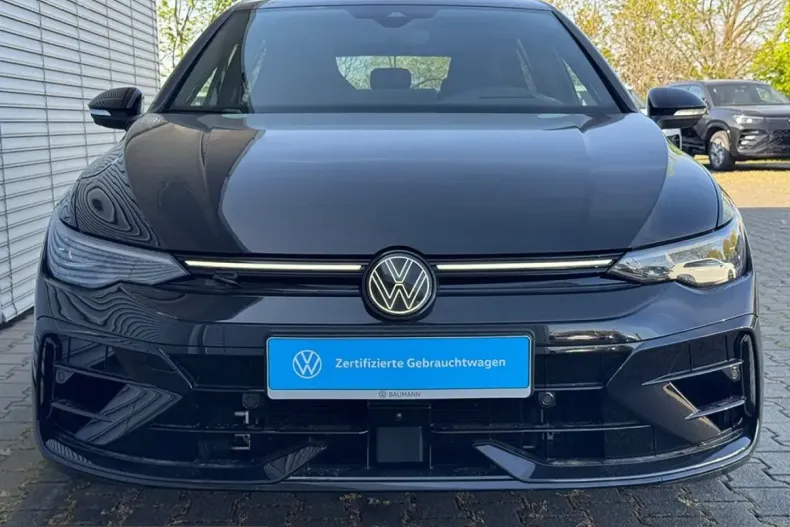 Volkswagen Golf din 2025 cu 40.380 km - oferta VOL229346 - foto 2