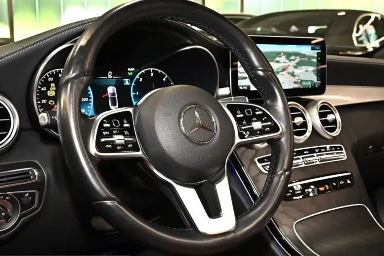 Mercedes-Benz C 300 (Clasa C) din 2022 cu 69.919 km - oferta MER229347 - foto 29