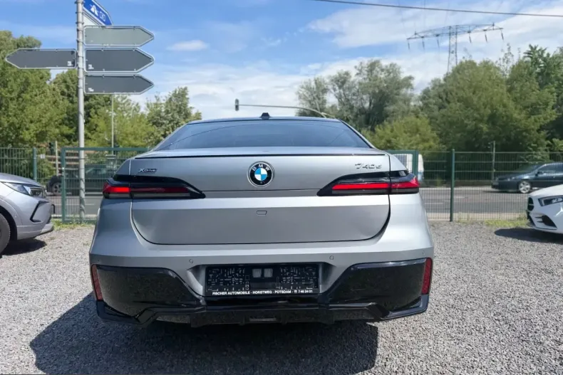 BMW 740 (Seria 7) din 2024 cu 21.436 km - oferta BMW229349 - foto 6