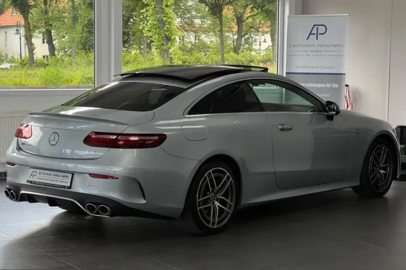 Mercedes-Benz E 53 AMG (Clasa E) din 2023 cu 58.142 km - oferta MER229357 - foto 4