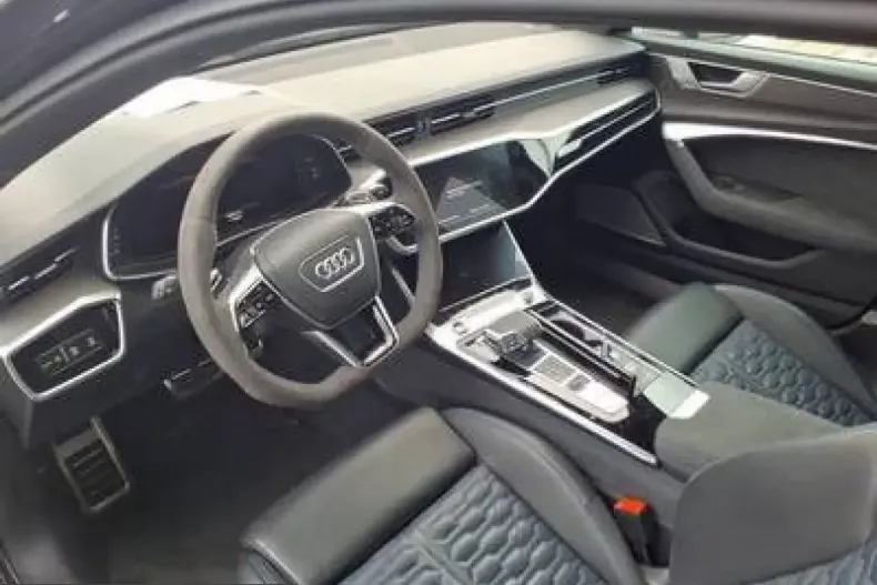 Audi RS6 din 2024 cu 38.500 km - oferta AUD229364 - foto 3