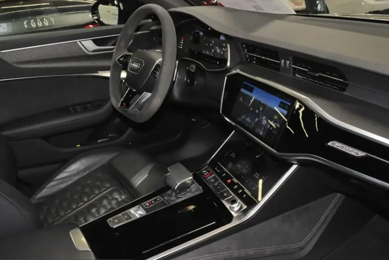 Audi RS6 din 2024 cu 50.500 km - oferta AUD229367 - foto 5