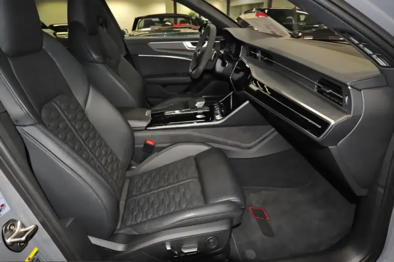 Audi RS6 din 2024 cu 50.500 km - oferta AUD229367 - foto 8