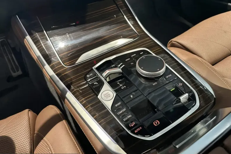 BMW X5 (Seria X) din 2025 cu 21.756 km - oferta BMW229396 - foto 12