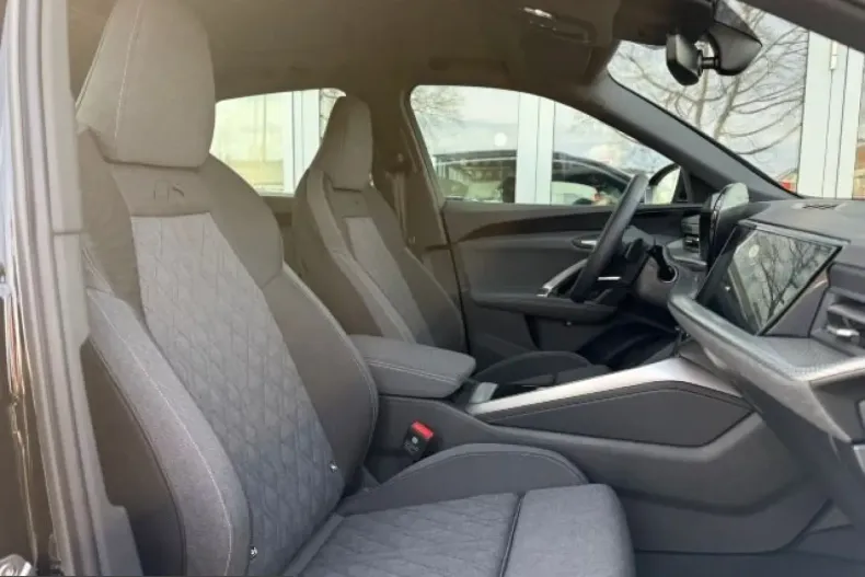 Audi Q5 din 2025 cu 7.000 km - oferta AUD229406 - foto 14