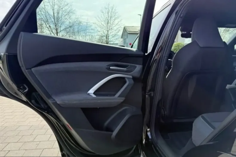 Audi Q5 din 2025 cu 7.000 km - oferta AUD229406 - foto 22