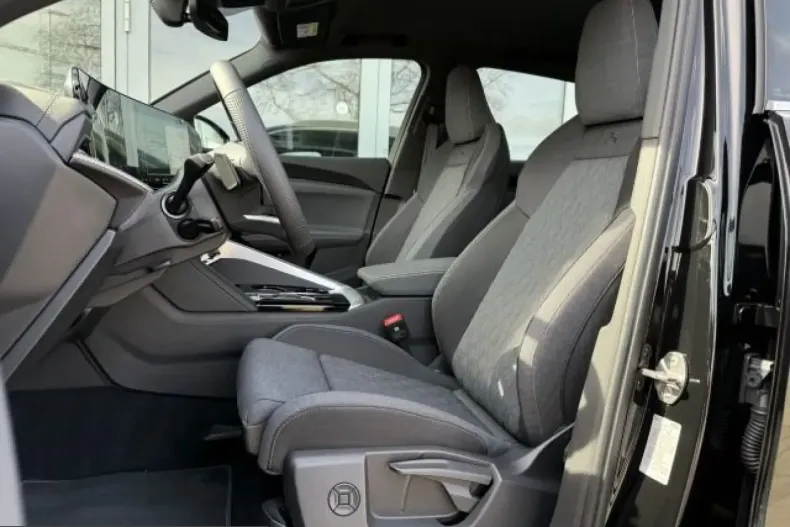 Audi Q5 din 2025 cu 7.000 km - oferta AUD229406 - foto 24