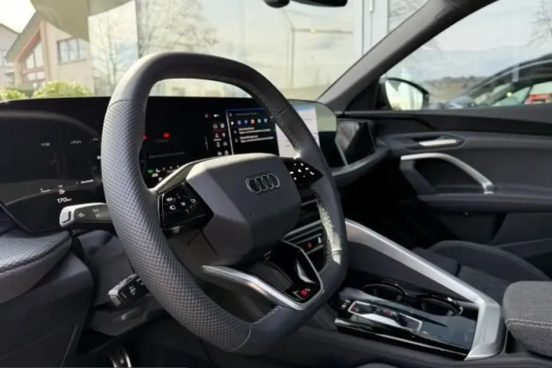 Audi Q5 din 2025 cu 7.000 km - oferta AUD229406 - foto 25