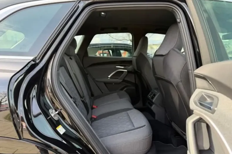 Audi Q5 din 2025 cu 7.000 km - oferta AUD229406 - foto 27