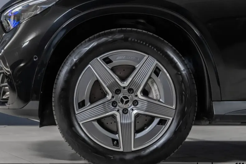 Mercedes-Benz GLC 300 (Clasa GLC) din 2023 cu 9.748 km - oferta MER229407 - foto 7