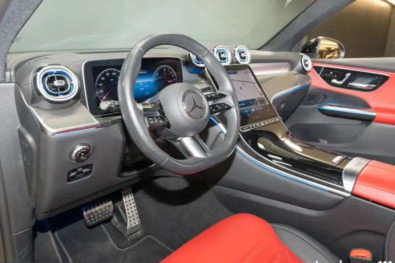 Mercedes-Benz GLC 300 (Clasa GLC) din 2023 cu 9.748 km - oferta MER229407 - foto 11