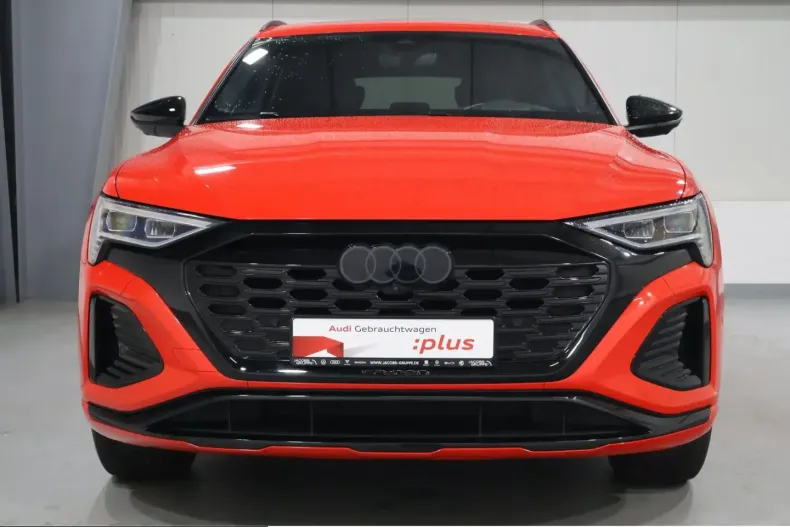 Audi Q8 din 2023 cu 77.244 km - oferta AUD229413 - foto 2
