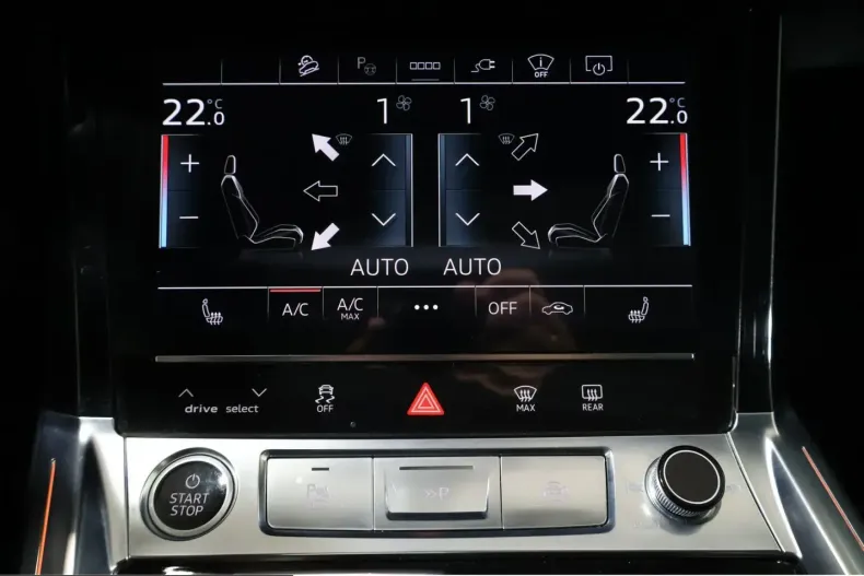 Audi Q8 din 2023 cu 77.244 km - oferta AUD229413 - foto 20