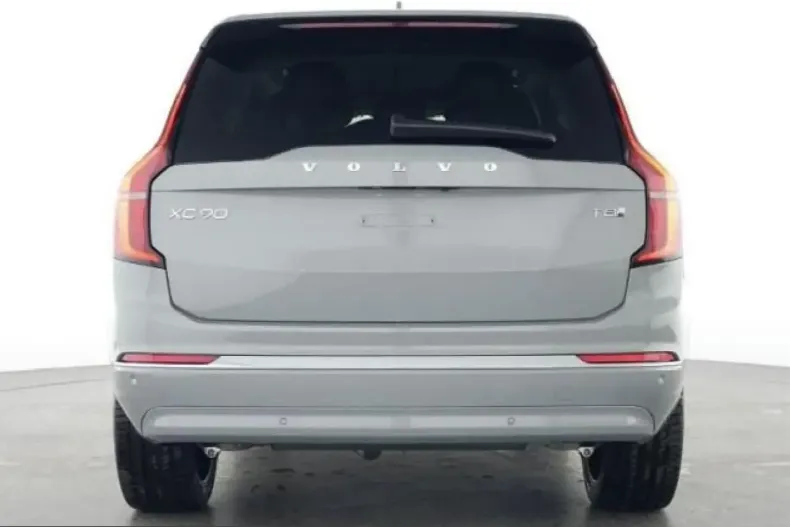 Volvo XC90 din 2025 cu 26.686 km - oferta VOL229418 - foto 4