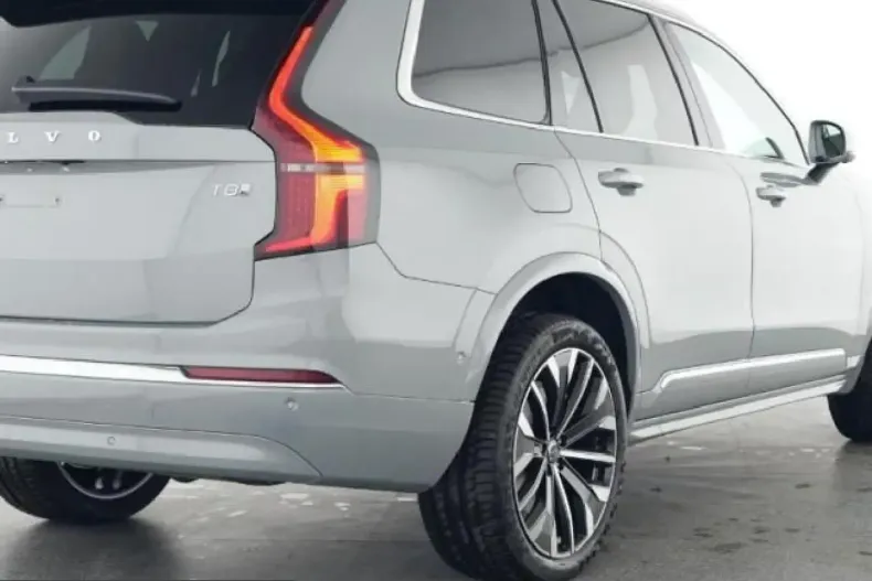 Volvo XC90 din 2025 cu 26.686 km - oferta VOL229418 - foto 11